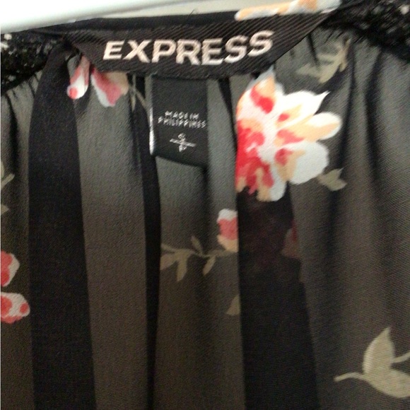 Black floral express kimono - Picture 2 of 2